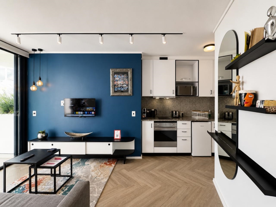1 Bedroom Property for Sale in Sea Point Western Cape